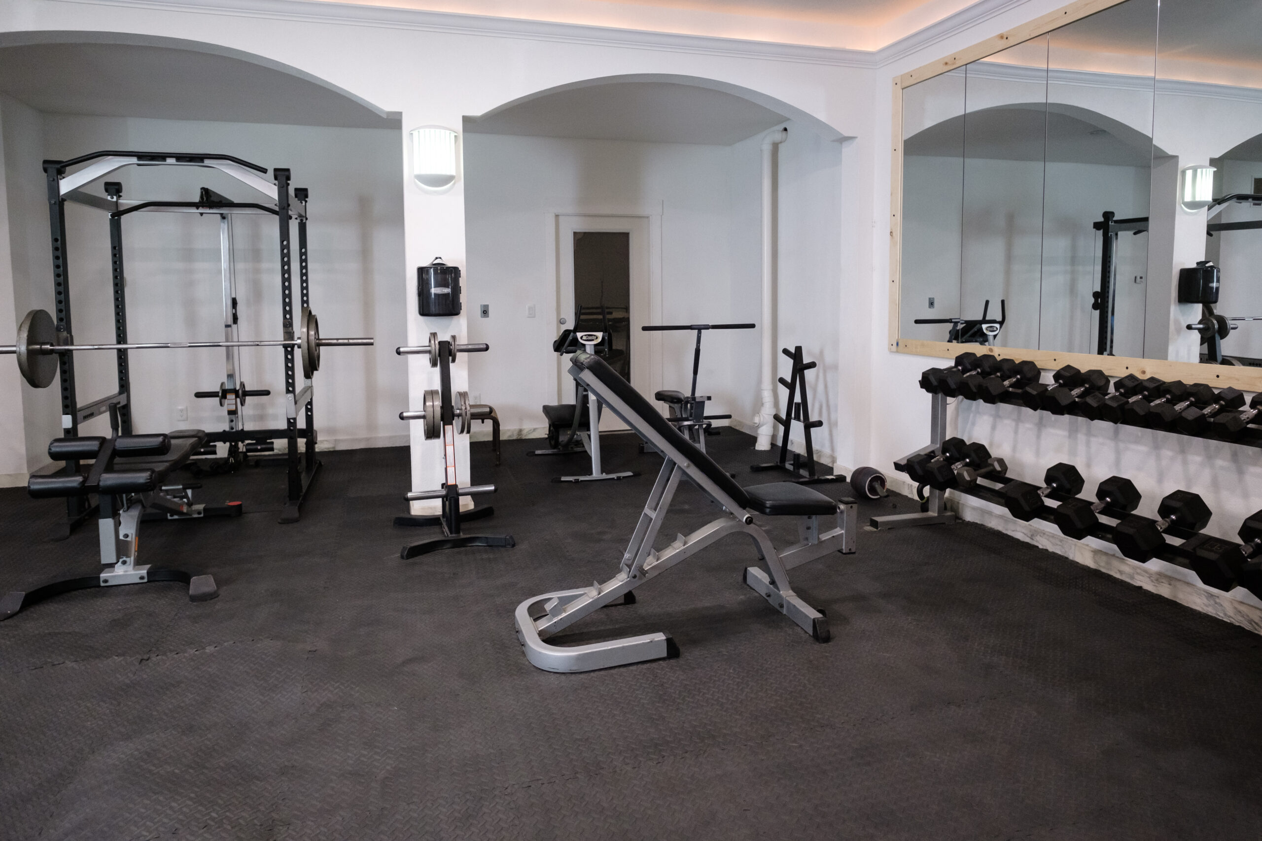 Fully equipped gym at Top of the World Ranch Milan IL rehab facility, promoting physical health, strength building, and stress relief as part of holistic addiction recovery.