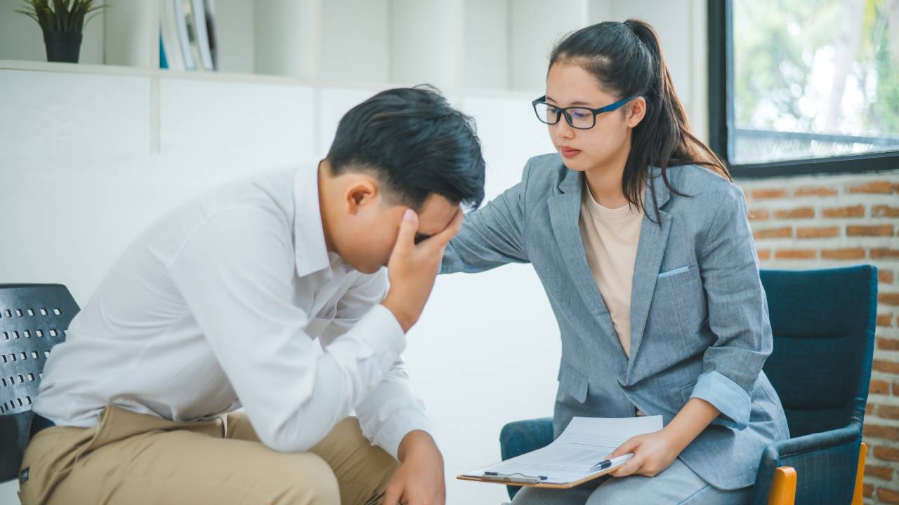 How to Stage an Intervention for Addiction Safely